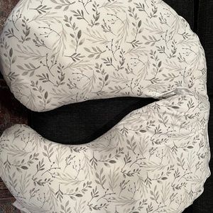 Boppy pregnancy pillow